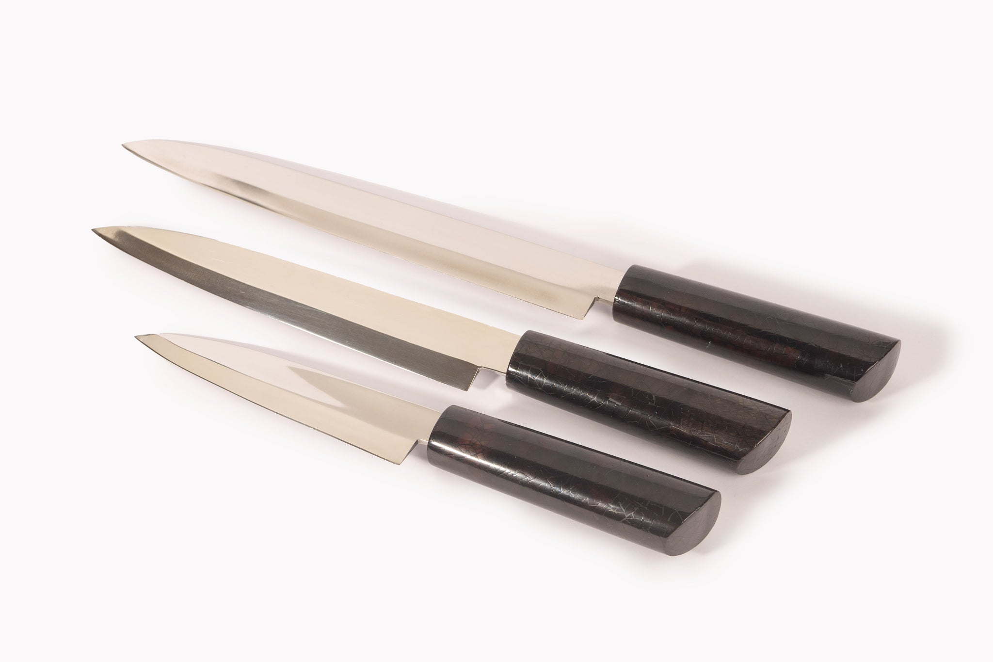Noir Shell Knives